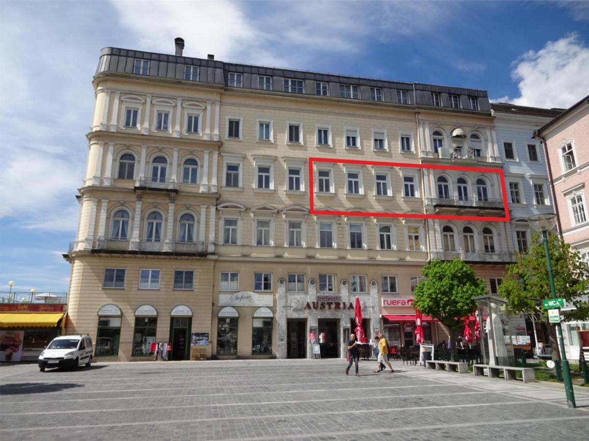 Apartment Am Traunsee Gmunden Exteriör bild