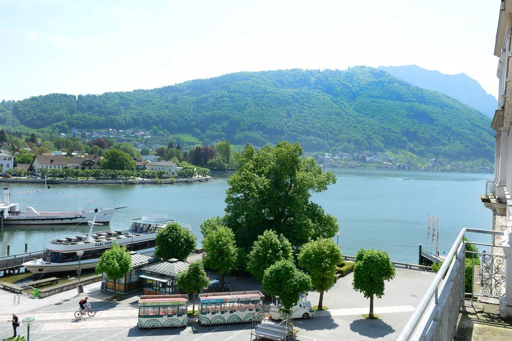 Apartment Am Traunsee Gmunden Rum bild